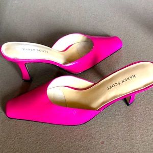 Karen Scott 7.5 M slip on heels.  2.5 inch height heel.  Pink color.